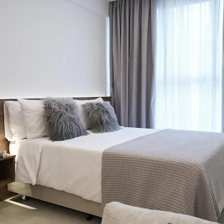 Appartement Thalpos 1 *